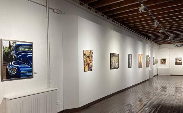 Diamantina Sánchez expone sus obras pictóricas en la Casa de Cultura