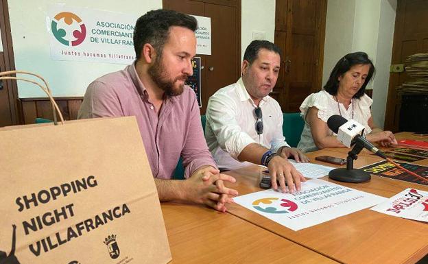 El comercio celebra la Shopping Night con sorteos y descuentos