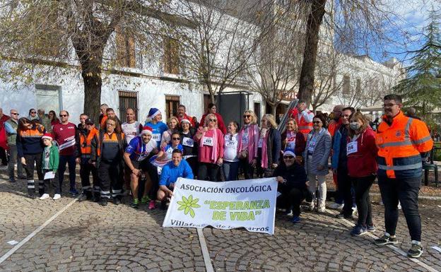 La San Silvestre recauda 1112 euros para la asociación oncológica de Villafranca
