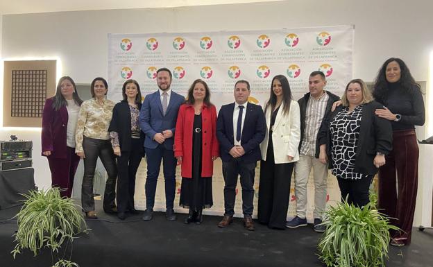 Los casi 70 comerciantes de Villafranca se reúnen en su Gala anual del Comercio