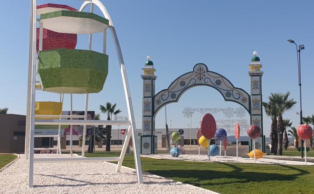 Media centenar de atracciones se montarán en el ferial para Santiaguito