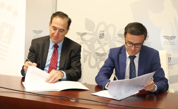 Está expuesto el listado de solicitudes de las becas al estudio 'Antonio Huertas Mejías'