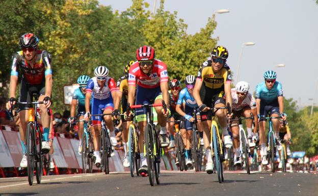La Vuelta deja en la región un retorno económico diario de entre 225.000 y 275.000 euros