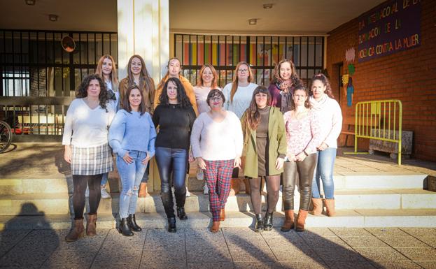 Las mujeres toman las riendas de la AMPA del colegio Cruz del Río