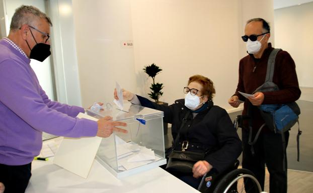 Más de 750 personas han votado ya de forma anticipada por el proyecto de unión