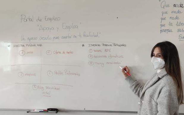 El portal 'Apoya y Emplea' de Apoyat cuenta con quince ofertas de empleo
