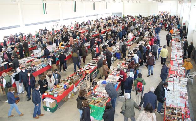 La XI Feria Internacional del Coleccionismo bate récord de asistencia, con más de 15.000 visitantes