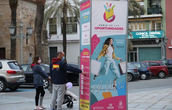 Un total de 45 empresas participan en la Feria de las Oportunidades