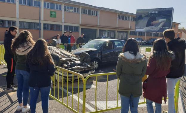 Las familias recibirán videos para prevenir adicciones en sus hijos