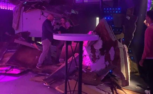 Se derrumba parte del falso techo de una discoteca enVillanueva de la Serena