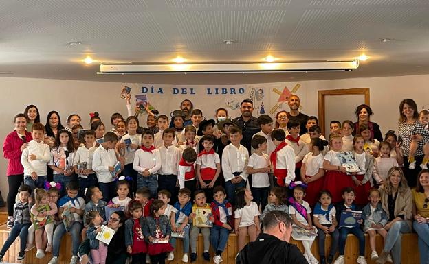 Los escolares de Entrerríos celebraron el Día del Centro con un sabor muy extremeño