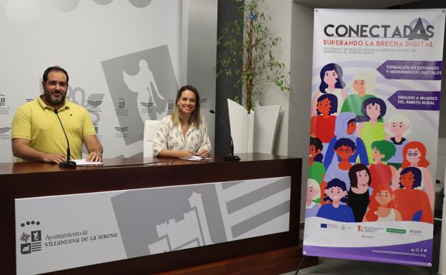 Las mujeres desempleadas pueden formarse en competencias digitales