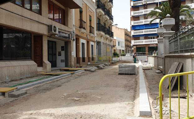 Los vehículos no podrán circular por el Parque de la Contitución ni acceder al parking subterráneo por obras
