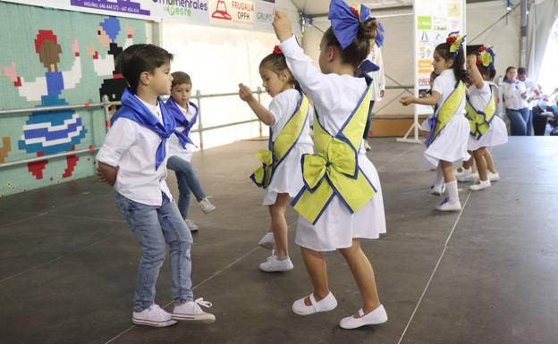 La Hermandad de la Santa Cruz recibirá la Encina de Plata 2022