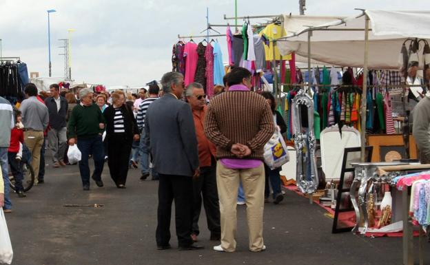 El mercadillo de Villanueva se suma al Black Friday