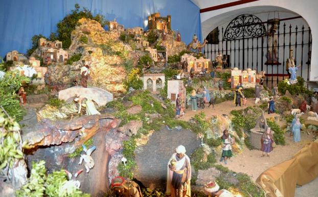 Un gran rio es la novedad del Belén Parroquial, el cual se puede visitar a diario