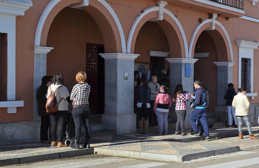 El Ayuntamiento repartirá las acciones de senara en la oficina de costumbre