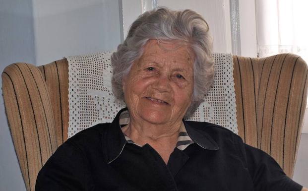 Fallece la maestra doña Jacinta Almeida a los 99 años