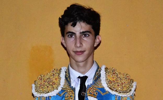 Manuel Perera evoluciona favorablemente de su intervención quirúrgica