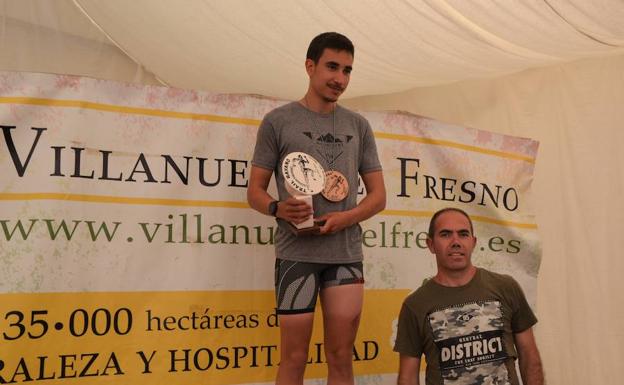 El corredor local Ramón Rodríguez se alzo con 3 premios en el IV Trail