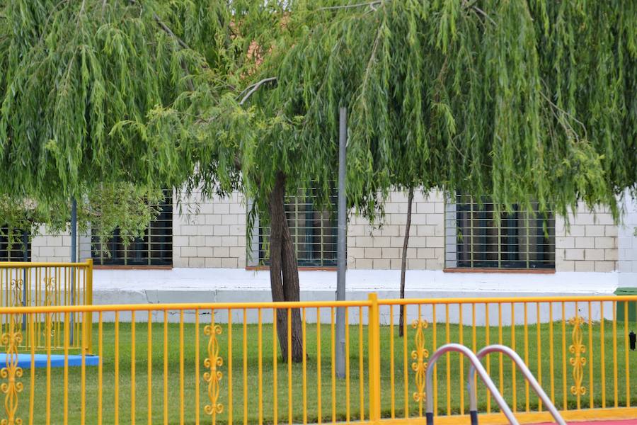Convocadas 16 plazas para cubrir el servicio público de la Piscina Municipal