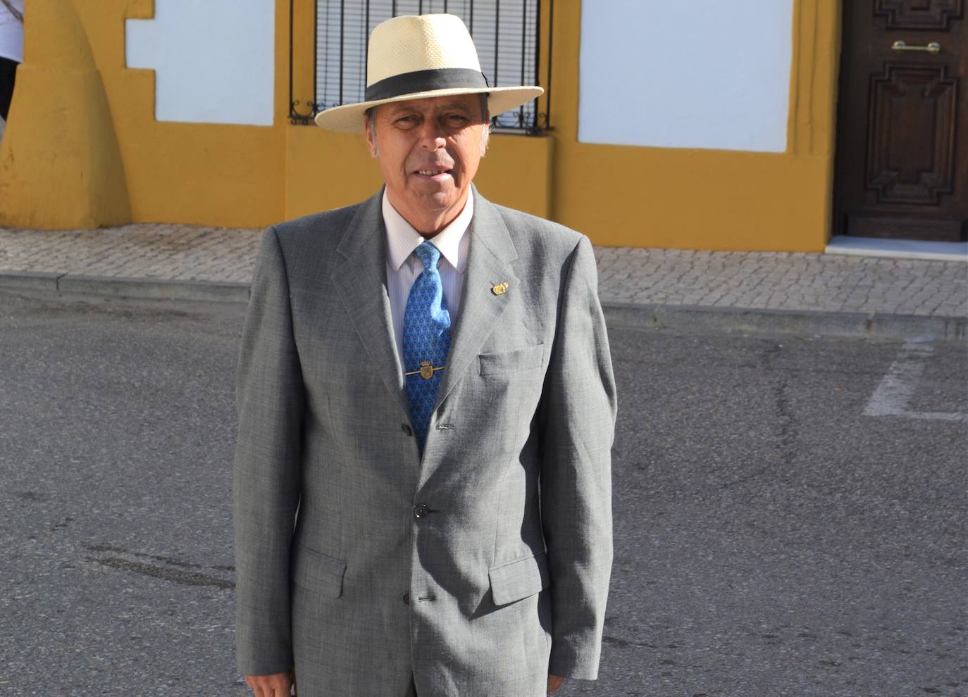 El exalcalde Joaquín Pérez Carrasco recibirá la Encina de Plata