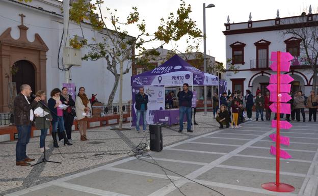 Una fogata sirvió para 'quemar el miedo' a la violencia machista