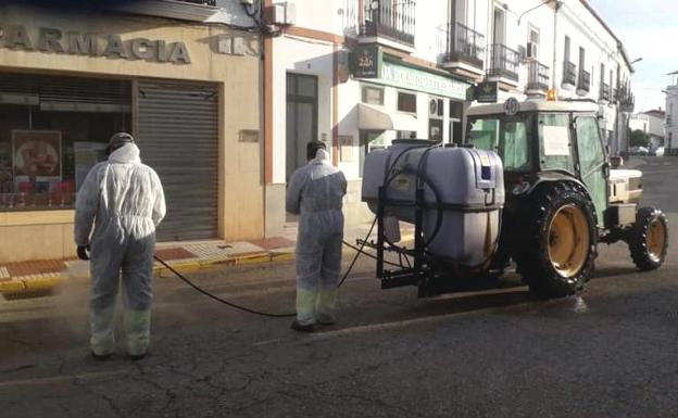 El Ayuntamiento volvió a contar con Diputación en las labores de desinfección
