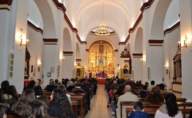 Los fieles deberán cumplir las medidas frente al COVID-19 para regresar a misa