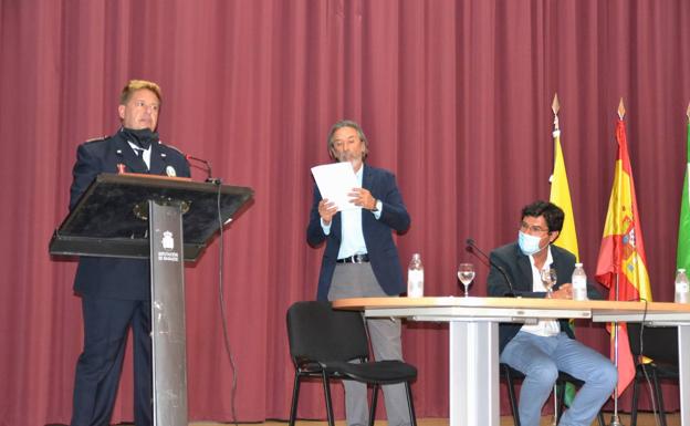 Javier Salas Farías toma posesión como nuevo jefe de la Policía Local