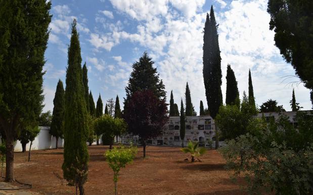 El Ayuntamiento crea una nueva bolsa de empleo para cubrir el puesto de enterrador