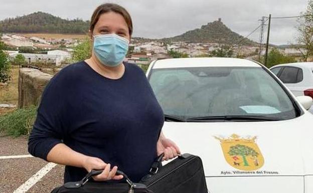 El Consistorio ofrece un servicio de recogida de ordenadores para los alumnos que estudian fuera de la localidad