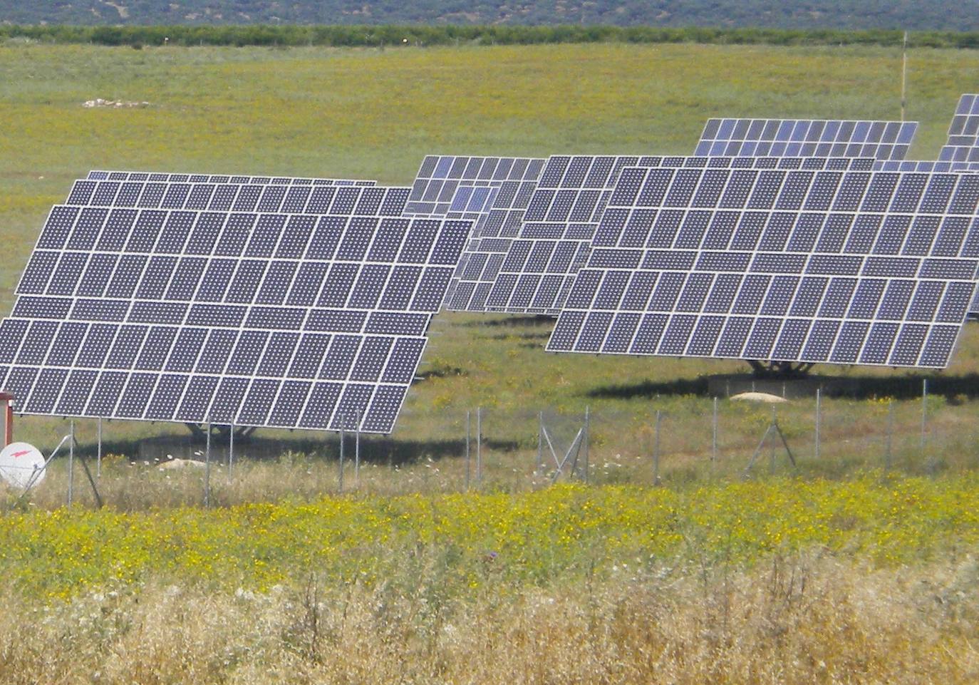 Empresas, entidades locales y particulares podrán acceder a las ayudas de energías renovables y actuaciones de ahorro y eficiencia energética de la Junta
