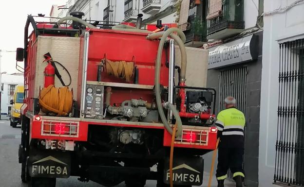 El Ayuntamiento volverá a desinfectar las calles y puntos más transitados de la localidad