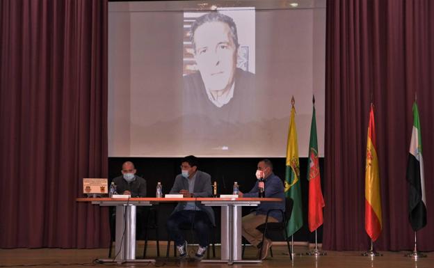 El portugués Tiago Passâo vuelve a ganar el Certamen literario 'José Antonio de Saravia'