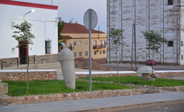 La red provincial en la que se incluye la electrolinera local estará operativa en verano
