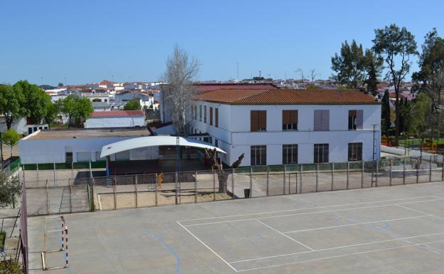 La prueba práctica de los aspirantes a Policía Local será en el CEIP F.R. Perera