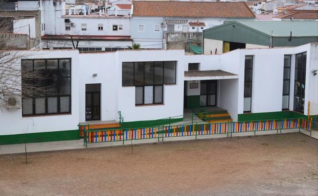 Abierto el plazo de inscripción en el Centro de Educación Infantil 'Ramona Guarino Feijoo'