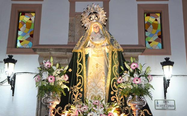 La Virgen de la Soledad ya está instalada en la Iglesia para la celebración del Triduo