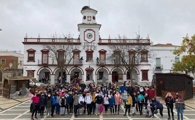 La Dinamización Deportiva de la Mancomunidad de Olivenza recauda más de 1.500 kilos de alimentos con el evento 'Jondeá 2021'