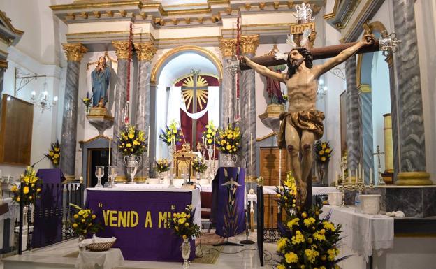 Los actos del besapiés al Cristo de la Expiración se realizarán el 4 de marzo