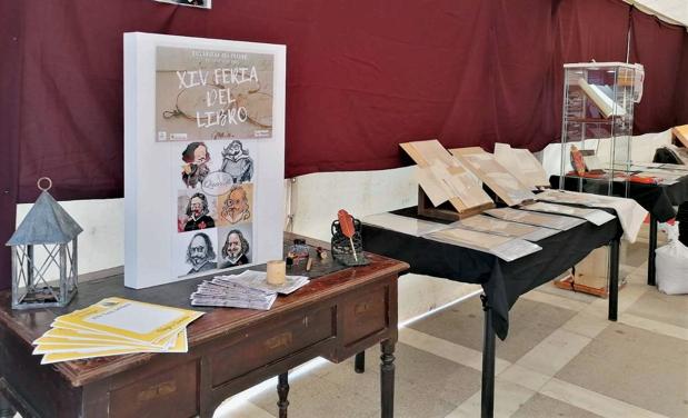 Las presentaciones de Blas Vinagre y de Julián Chávez marcarán la Feria del libro