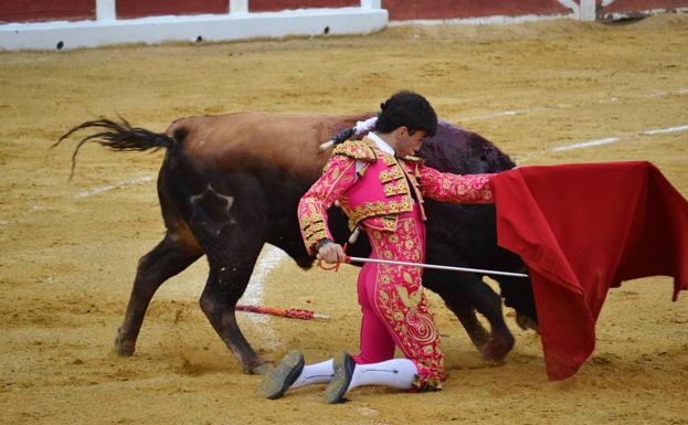 El novillero villanovense Manuel Perera toreará en la Plaza México