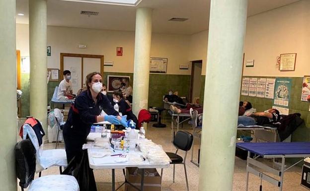 El Banco de Sangre espera recoger 100 bolsas de plasma en la segunda colecta del año