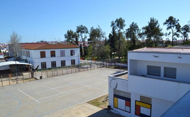 Los centros educativos locales acortan la jornada por la ola de calor