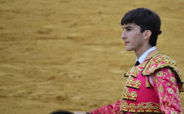 Manuel Perera continúa toreando en Sudamérica tras la cogida del domingo