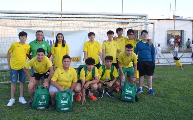 La Escuela de Fútbol ADCV abre la inscripción de nuevos jugadores para la temporada 2022/23