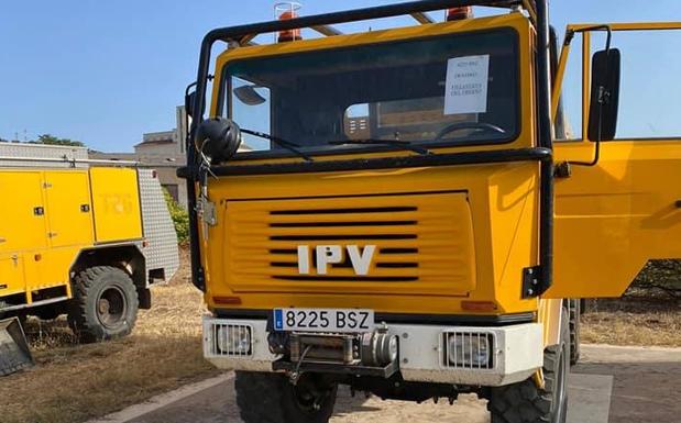 Los Bomberos Voluntarios reciben un nuevo y moderno camión tipo IPV