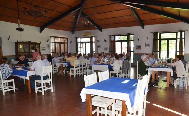Los mayores podrán viajar a Zafra y a El Raposo en la celebración de su Semana