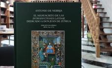 La biblioteca recibe el facsímil 'Introductiones Latinae' de Antonio de Nebrija